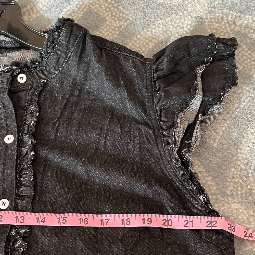 Stylish Black Button Down Women's Shirt Size XL NWOT - Picture 6 of 9